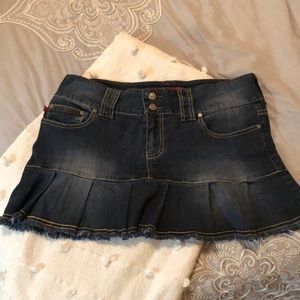 Denim skirt